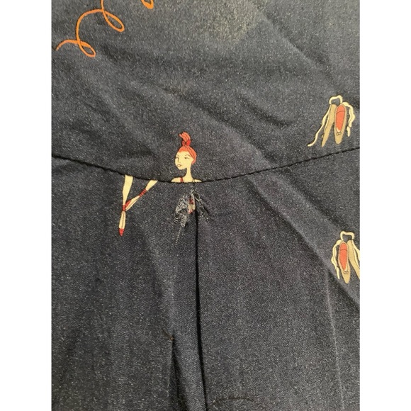 3/$10! Zara Ballerina Button Up Blouse - Picture 4 of 5